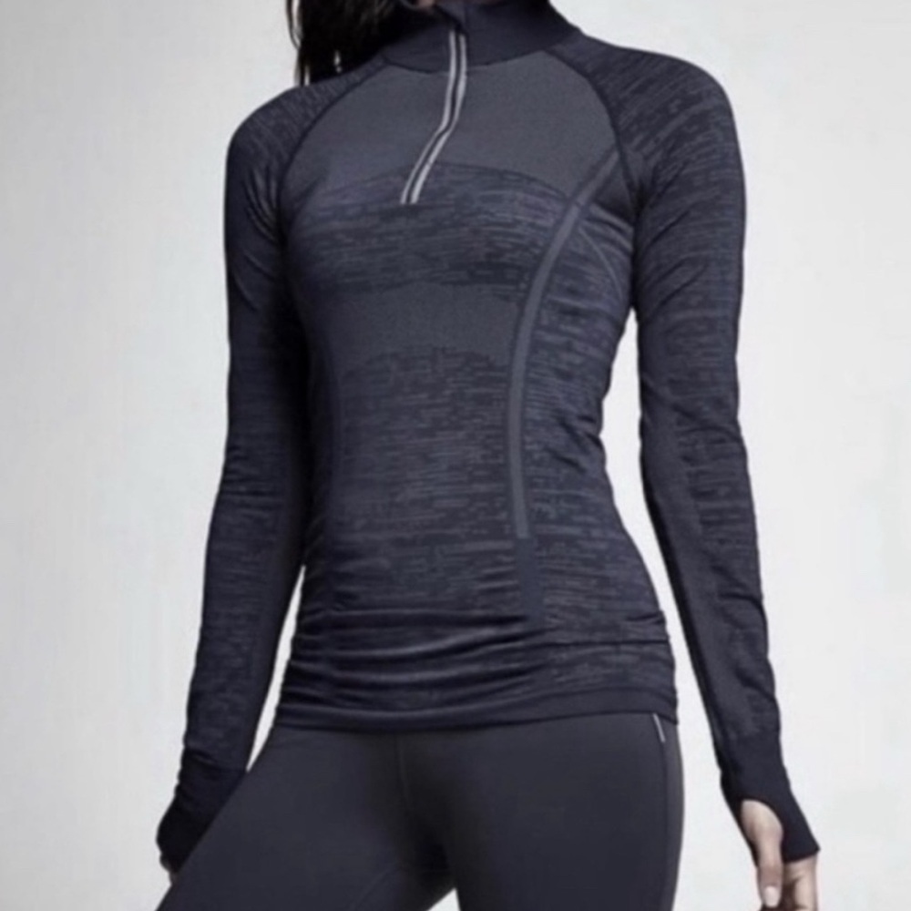 Athleta Fast Track Quarter Zip | Black Long Sleeve | Sz XS